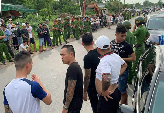 Đình chỉ công tác 2 công an liên quan vụ giang hồ vây xe ở Đồng Nai
