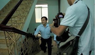 Vì sao tòa trả hồ sơ vụ Nguyễn Hữu Linh sàm sỡ bé gái trong thang máy?