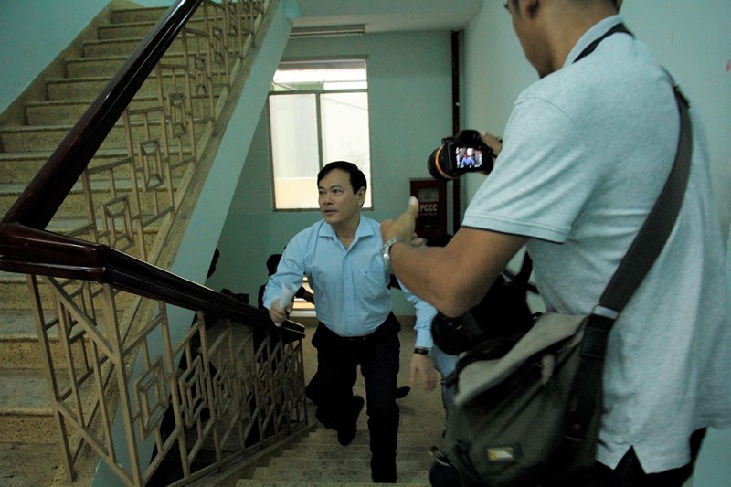 Tòa trả hồ sơ để điều tra tay trái của Nguyễn Hữu Linh 