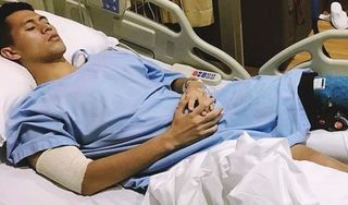 Trung vệ Trần Đình Trọng báo tin vui với người hâm mộ