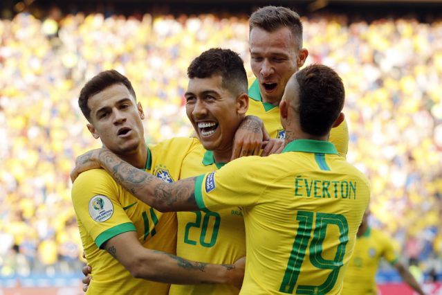 Đội tuyển Brazil giành vé vào Tứ kết Copa America 2019