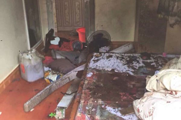 Hiện trường vụ nghi chém người tình, đổ xăng thiêu sống cả nhà ở Sơn La