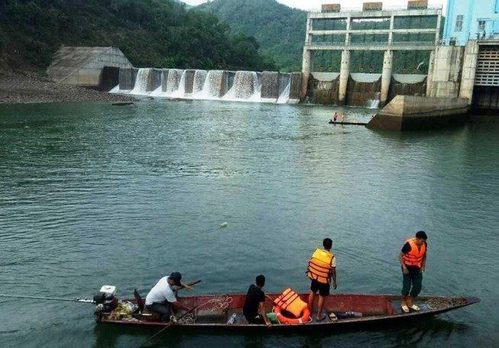 Thông tin mới nhất vụ nhà máy thủy điện xả nước gây chết người ở Nghệ An