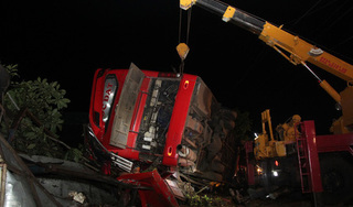 Sai phạm nghiêm trọng của xe khách giường nằm trước khi bị lật ở Đắk Lắk