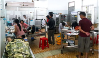 Hơn 350 người ngộ độc vì hải sản của tiệc cưới: Ăn thế nào để an toàn?