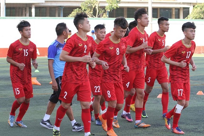 HLV Lê Thụy Hải cho rằng cơ hội giành vàng SEA Games của U23 Việt Nam chỉ là 50 %