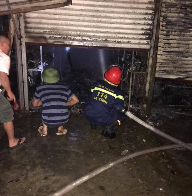 Nguyên nhân vụ cháy chợ ở Hà Tĩnh khiến nhiều ki ốt bị thiêu rụi