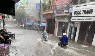 Ảnh hưởng bão số 3, Thành phố Nam Định ngập úng trên nhiều tuyến đường