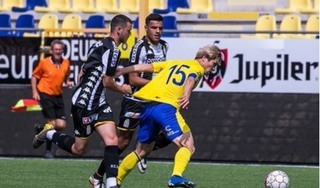 Kiến tạo đẳng cấp, Công Phượng nhận 'mưa' lời khen từ CĐV