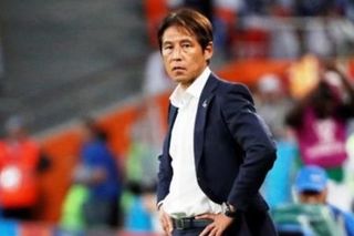 'Thượng tầng' tuyển Thái vẫn 'rối như canh hẹ' khi trận đấu với Việt Nam cận kề