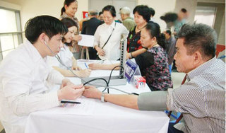 Giá khám, chữa bệnh đồng loạt tăng từ ngày 20/8