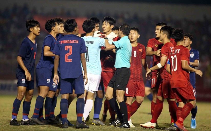 HLV Hoàng Anh Tuấn thừa nhận thừa nhận U18 Việt Nam yếu kém sau trận hòa Thái Lan