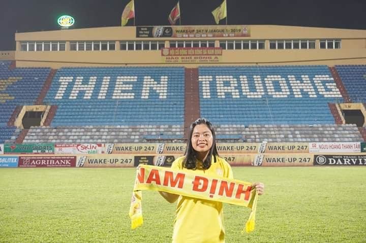 CLB Nam Định chia buồn với gia đình nữ CĐV xinh đẹp qua đời trên đường đến sân cổ vũ