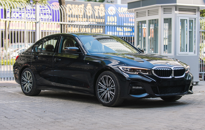  BMW 330i M Sport giá gần 2,4 tỷ đồng tại Việt Nam có gì đặc biệt2