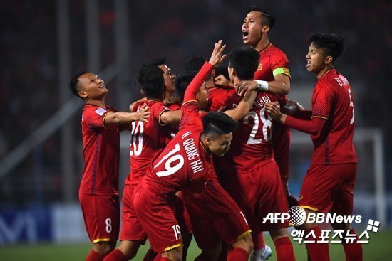 Báo chí Hàn Quốc lo lắng cho thầy trò HLV Park Hang Seo trước trận gặp Thái Lan