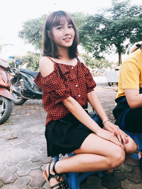Cầu thủ nữ Việt Nam xinh như hot girl gây bão trong ngày vô địch5