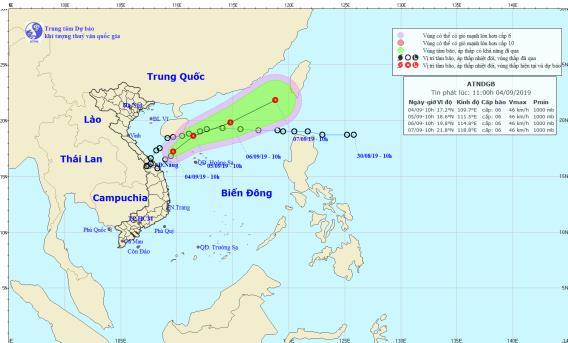 Áp thấp nhiệt đới đang tiến vào đất liền các tỉnh Quảng Trị, Quảng Ngãi
