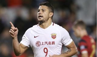 Tiền đạo nhập tịch ghi cú đúp bàn thắng, báo Trung Quốc nói điều bất ngờ