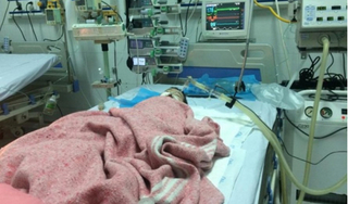 Phú Thọ: Ngã xe tập đi, bé gái 8 tháng bị lún sọ não