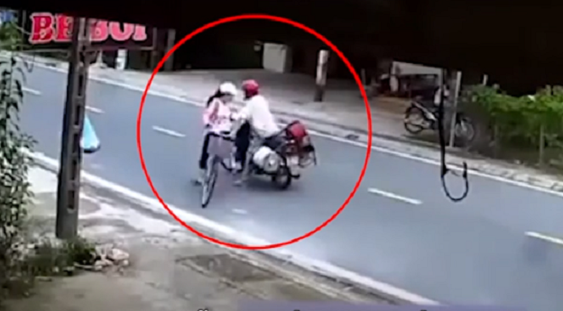 Danh tính người đàn ông chặn xe, sờ ngực thiếu nữ giữa đường ở Nam Định
