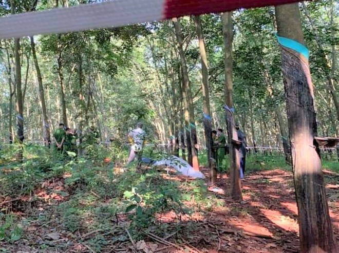 Nghi án thiếu nữ 16 tuổi bị sát hại, hiếp dâm lõa thể trong rừng