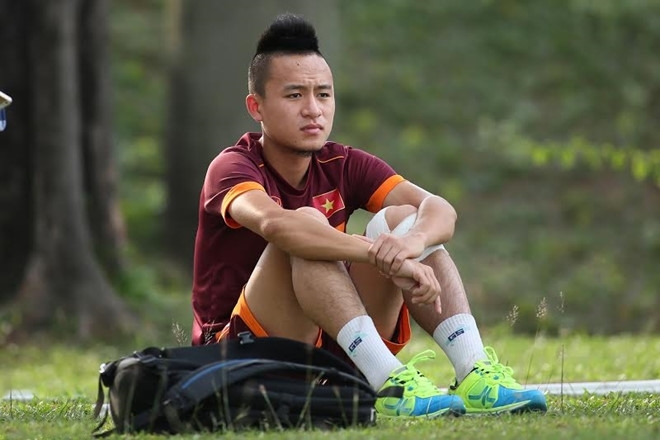Võ Huy Toàn gặp chấn thương, nguy cơ lỡ hẹn trận gặp Malaysia