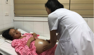 Kỳ tích: Hai bé song sinh mắc hội chứng 'hiểm' được bác sĩ can thiệp từ trong bào thai