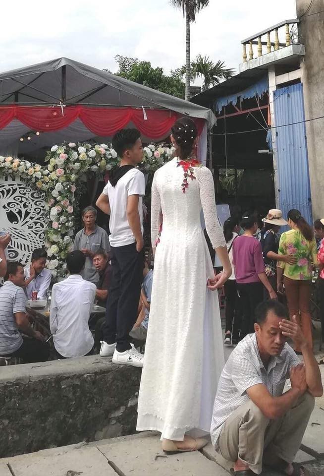 Đám cưới của chú rể Hải Phòng hot mạng xã hội3