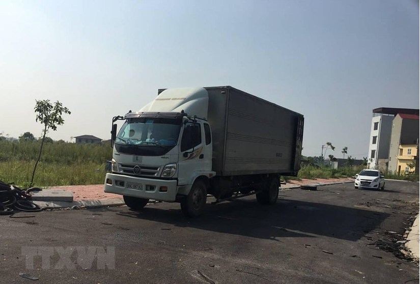 Công ty nào sở hữu xe tải mà các đối tượng dùng đổ trộm dầu thải vào sông Đà?