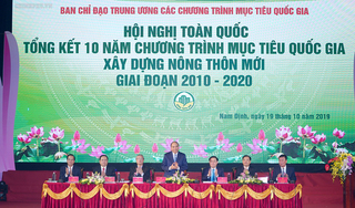 Thủ tướng Nguyễn Xuân Phúc: Xây dựng nông thôn xanh, giàu bản sắc