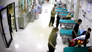 Bé 4 tuổi ngã xuống bể phốt tử vong ở Tuyên Quang