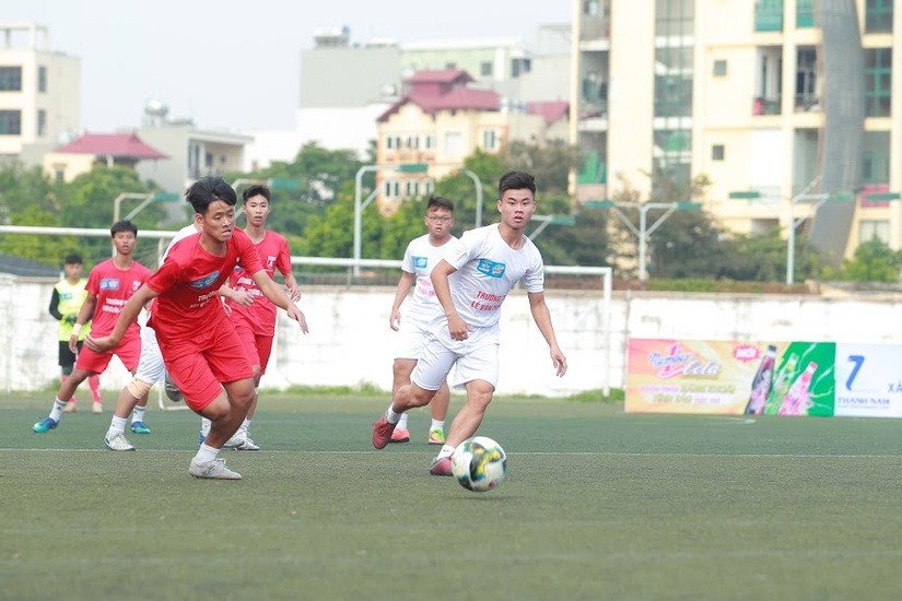 Mùa giải thành công rực rỡ của giải bóng đá học sinh Hà Nội tranh Cup Number 1 Active