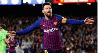 Tiền đạo Messi lập kỷ lục ấn tượng ở Champions League