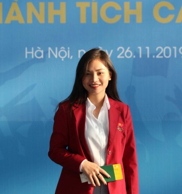 Vẻ đẹp hút mắt của nữ bác sỹ đoàn thể thao Việt Nam dự SEA Games 30 6