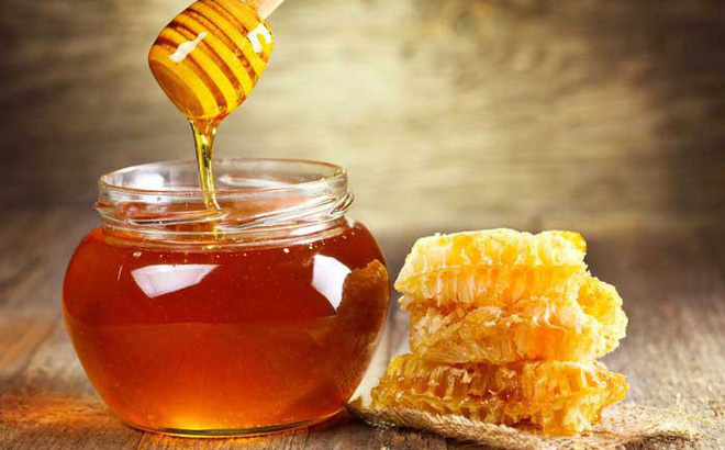  Uống một ly nước pha mật ong ấm ngày đông, cơ thể thay đổi kinh ngạc
