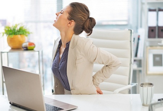 Những thói quen cực có hại cho xương khớp dân văn phòng dễ bỏ qua 