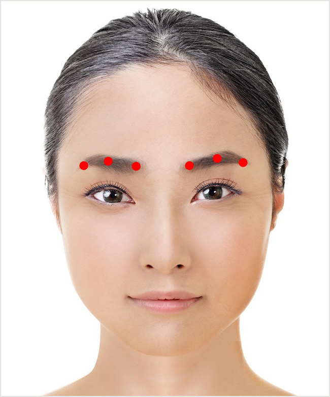 Trẻ hóa đôi mắt, xóa nếp nhăn nhờ thủ thuật của phụ nữ Nhật