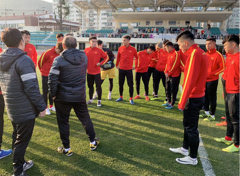 Đội tuyển U23 Việt Nam được huyền thoại của bóng đá Hàn Quốc Kim Ho ngợi khen