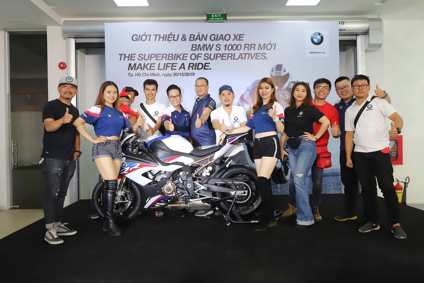 BMW Motorrad giới thiệu S 1000 RR hoàn toàn mới tại Việt Nam5