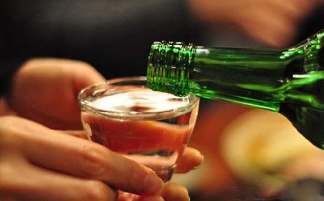 4 không sau uống rượu tránh nguy cơ tử vong do đột quỵ