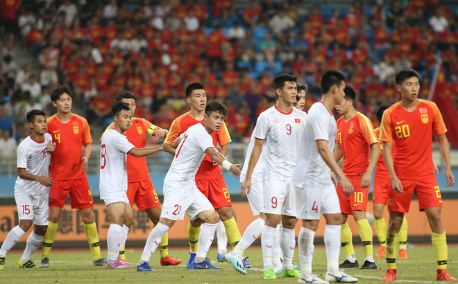 Báo Trung Quốc nhắc tới trận thua Việt Nam trong Top sự kiện