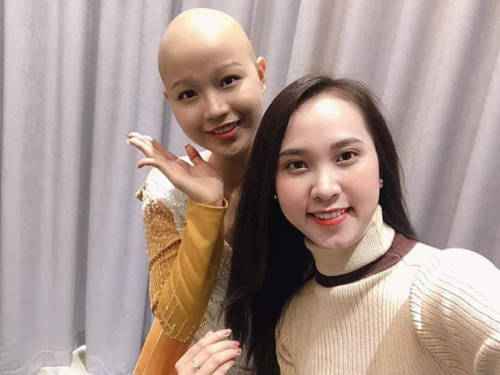 Nữ sinh ung thư Đặng Trần Thủy Tiên quay lại trường, tiếp tục việc học