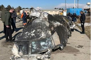 Iran bắn rơi máy bay Ukraine: Buồng lái trúng tên lửa, phi công chết ngay lập tức