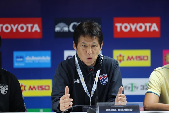 HLV Nishino phát biểu đầy tự tin sau khi giúp U23 Thái Lan vào tứ kết