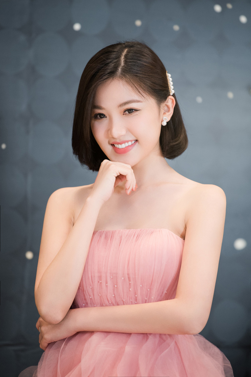 Hoa hậu Khánh Vân, Lệ Hằng, Lương Thanh đọ sắc trong cái rét Hà Nội