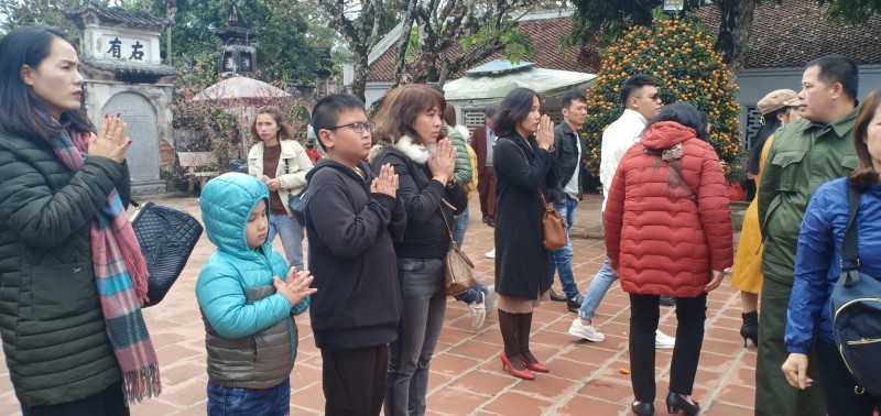 Đền Trần (Nam Định) đông nghẹt người dịp đầu năm Canh Tý