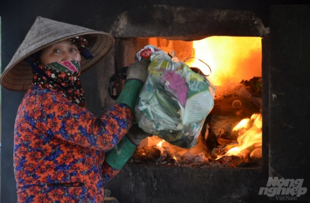 Rác thải bủa vây nông thôn: Nam Định, trăm lò rác có nguy cơ phát thải dioxin - [Bài III] Ung thư