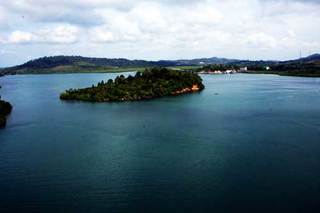 Indonesia đưa người nhiễm virus corona ra đảo hoang