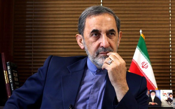 Iran thêm một vị cố vấn lãnh tụ tối cao nhiễm covid-19