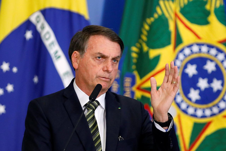 Tổng thống Brazil được xét nghiệm virus corona 